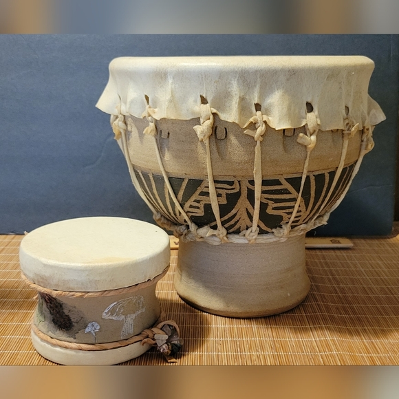 Handmade pottery Rattle Skin Drum Artist Made PNW 🎶 Vintage unique - Picture 3 of 12